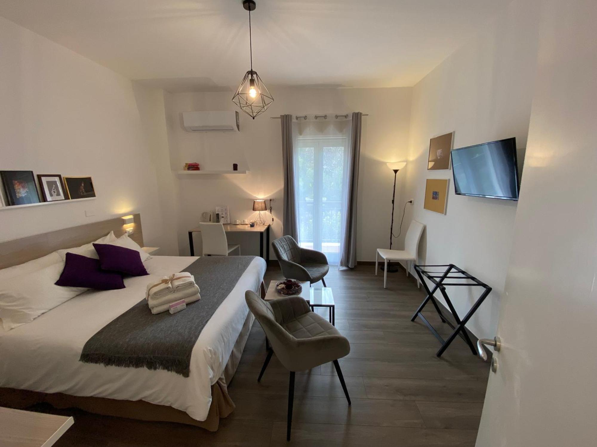Ma&Mi Light Rooms Cefalù Quarto foto